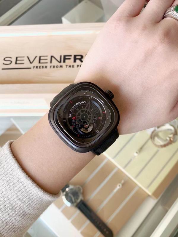 Seven Friday 47mm 090467
